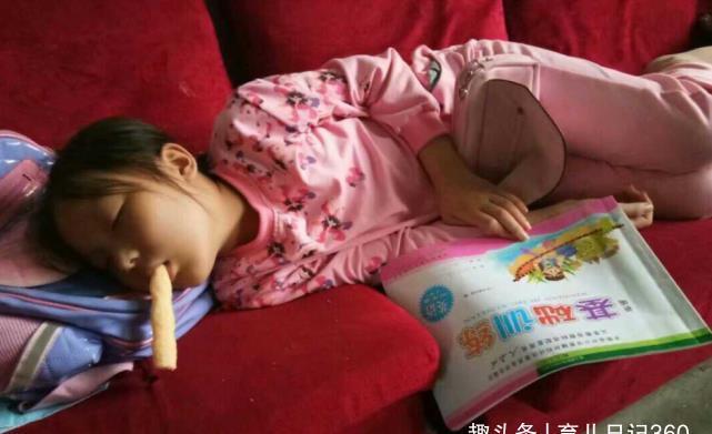 宝宝|宝宝一入睡就满头大汗,是火气大还是缺维生素?原因并不简单