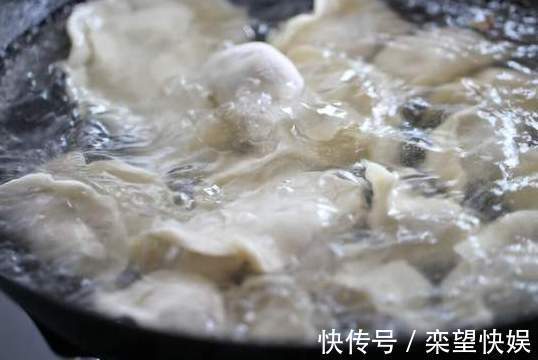 做萝卜馅饺子,有2种调料不能放,不然饺子不鲜香,还有股怪味