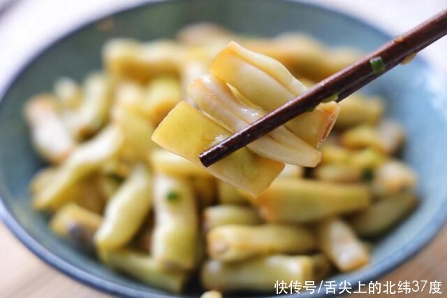 下酒|秋天不能错过这道素菜,简单一拌,下酒又下饭,爽口更开胃,香