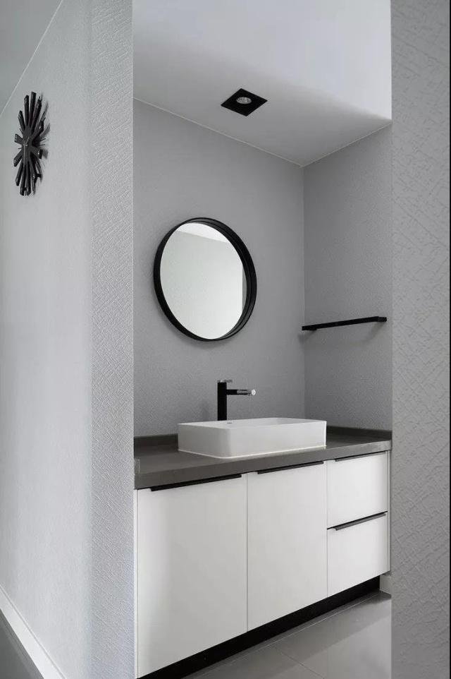 卫生间|143平现代风设计,卧室大面积浅灰色调营造静谧安逸的睡眠氛围