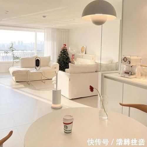 98平|一个人的极简生活!98平的小房被她布置成精致小窝,引上千人围观