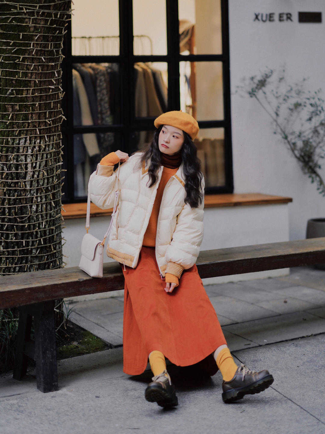 毛衣|最近秋冬有种火叫毛衣+半裙,照着穿都好看,温暖了整个秋冬,太洋气了