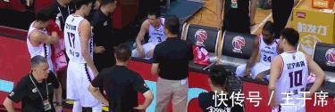 放弃|被辽宁男篮放弃后!加盟CBA鱼腩队,一年闯进季后赛,两年冲前八