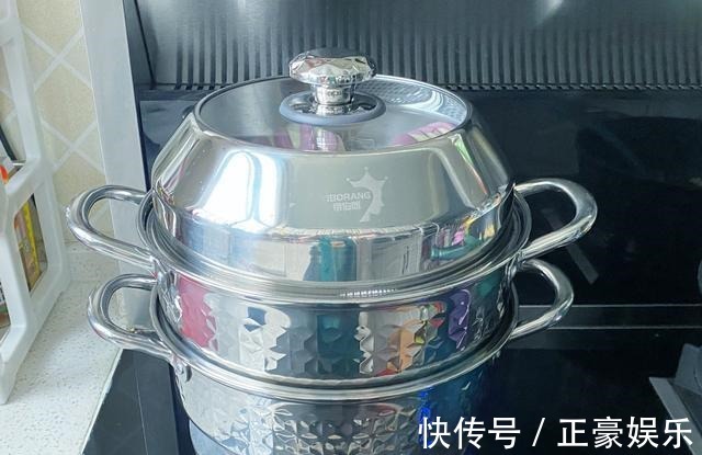 夏天蒸馒头就用这方法，半小时就上桌，蓬松柔软奶香味十足