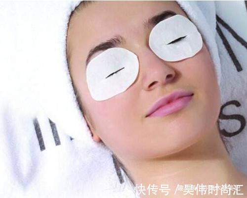 爽肤水 女人不管奔几,洗脸后要懂得“3不要”,不然再贵护肤品也白用