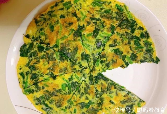 入冬后,吃韭菜芹菜,不如吃它,钙含量是豆腐9倍,用它烙饼真香