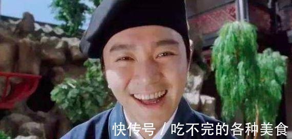 才女!才女出一上联蜻蜓轻停在清亭,难倒唐伯虎,却被一书生对了出来!