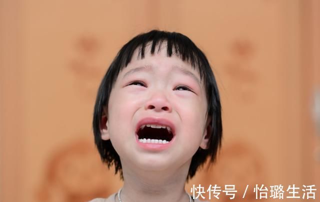 班主任|孩子姓“房”,不料闹出大“笑话”,班主任这名哪敢上课叫