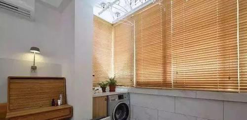 收纳|65㎡小户型客厅加隔断,超强空间利用率,素白雅致,仿佛多套房