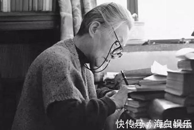 简单!杨绛:走到人生终点才明白,人生的最高境界,无非两个字