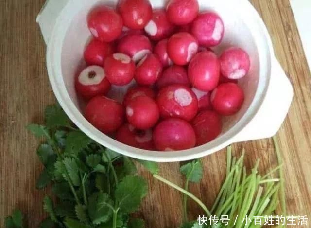 中国公认最好吃的7大野菜,你若是全吃过,请收下我的“膝盖”