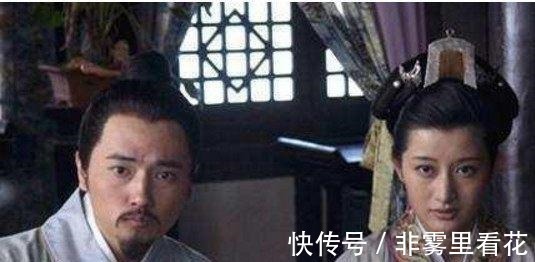 王兄@苏轼问美女一个问题,她只说了8个字,然后就有了一首千古名词!