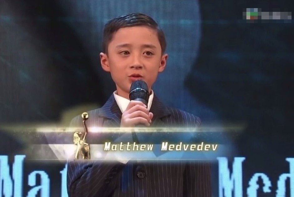 成龙|《宝贝计划》上映15年,宝宝马修“判若两人”,“男大十八变”