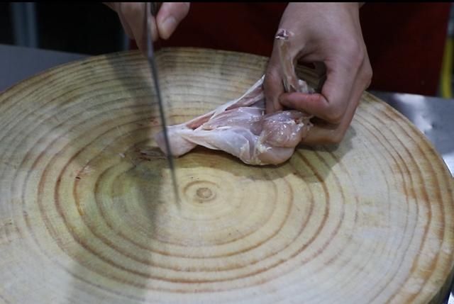 「图解」炸八块的制作方法，鸡腿怎么做好吃