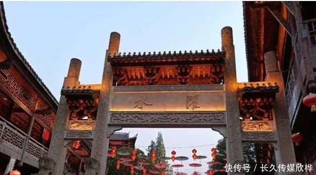 我国一个“最低调”的古镇,被称为“沧浪之水”,与乌镇齐名