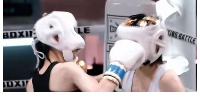 拳力以赴的我们|张大大换于文文,和李斯丹妮PK,仍然会被打哭吧?