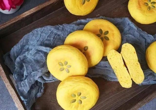 自从学会它,再也不想买面包,平底锅就能做,暄软可口,越嚼越香