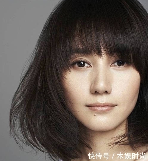 刘海|女人过了40,别留这3款“大妈”发型,拉低颜值,土气又显老!