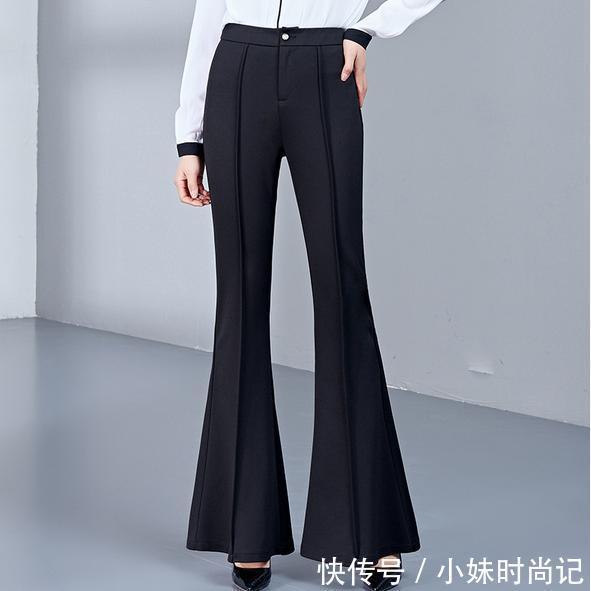 喇叭裤 不要穿老套的运动装了,现在潮女都穿这样的时尚女装,超百搭