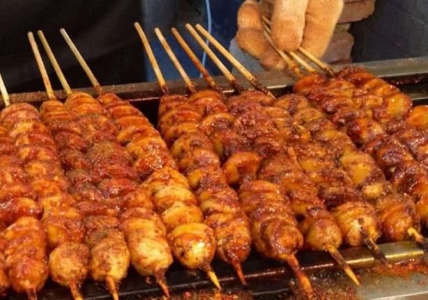 火爆|如果让你去摆地摊，这7种火爆的地摊美食，你会选哪种？