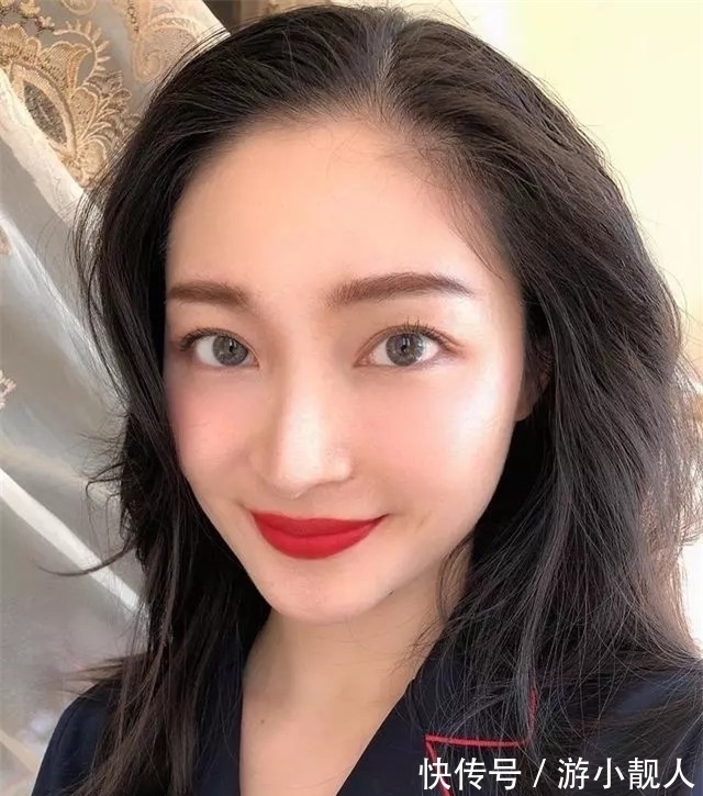 唇部 那些每天都涂“口红”的女生,现在怎么样了?美容师说出了实情!