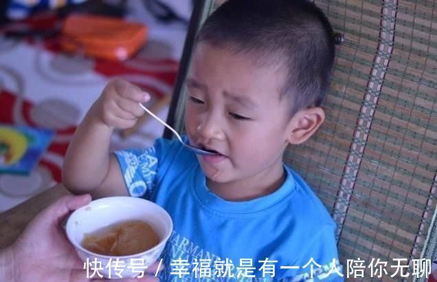 金棘末|医生坦言冬天孩子常喝两种粥,脾胃好、不咳嗽,一冬很少生病