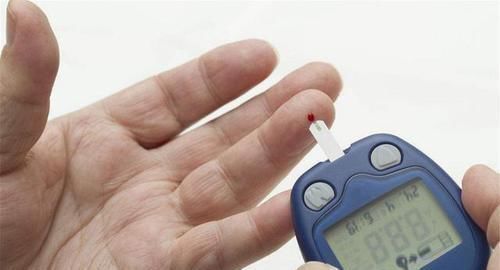 糖尿病人|想要摆脱糖尿病,从4个方面开始,调理血糖,早知早受益
