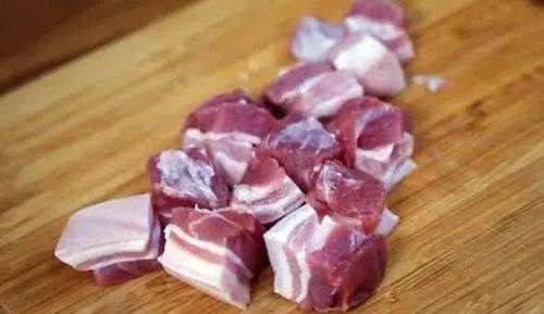  红烧肉|红烧肉不好吃？那是你不会烧，几十年的老一套，试试这样做！