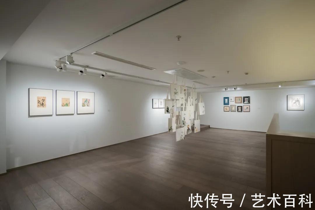 美术#“姜建忠：作品1985-2021”个展在鸿美术馆开幕