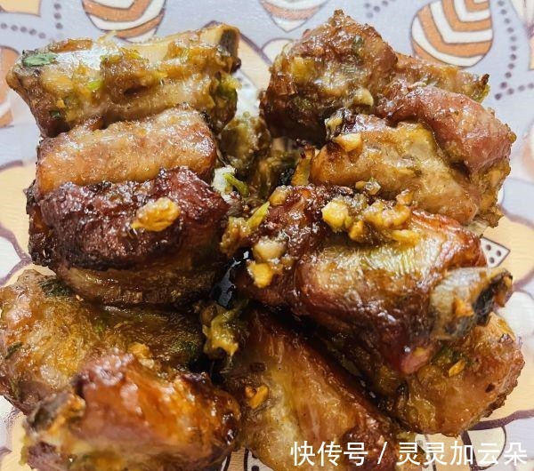 炸锅版|周末和美味的空气炸锅版蒜香烤排骨更配哦!