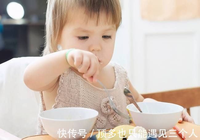 个子|儿科医生:两种汤别再给娃喝了,不仅容易积食,还不利于孩子长个