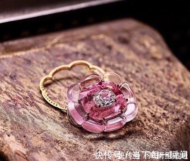 钻戒 这些钻戒为何备受追捧?买不起只看看系列,正在热播中