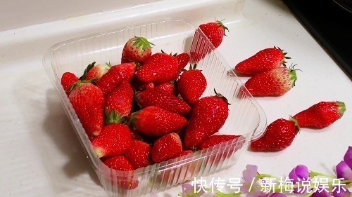 清洗草莓一定不要只用清水,懂的人还不多,我也是刚刚知道