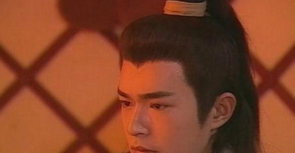 讨厌|难怪黄蓉那么讨厌杨过,并不是因为他的父亲杨康,郭靖知道不敢说