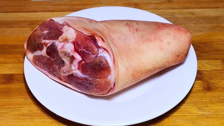 终于找到肘子最好吃做法，香浓软烂，好吃不腻，一个肘子不够吃