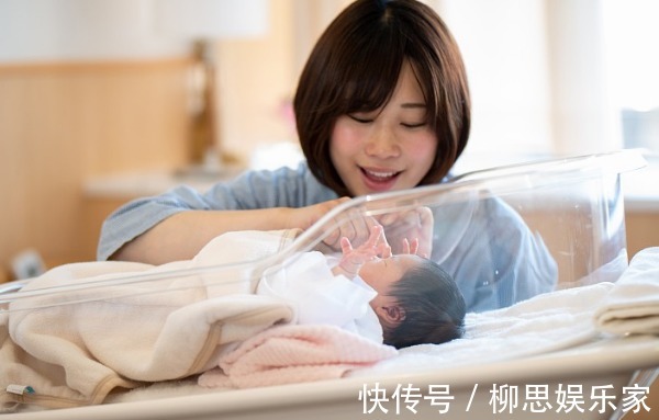 字名|爸爸给孩子取名“清风”，护士失误少写一笔，妈妈看后不改了