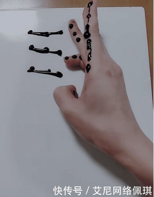 墨水$网友用“一滴墨水”画画,成果出来的时候,终于知道什么叫做王者