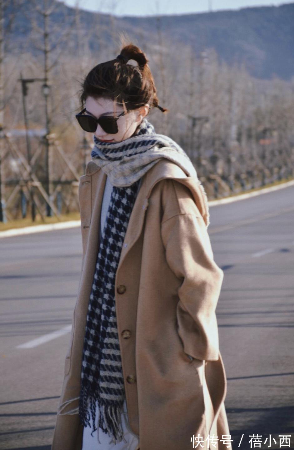 清爽|三四十岁的女性会穿“长款大衣”更优雅,搭配裤子、半身裙,真美