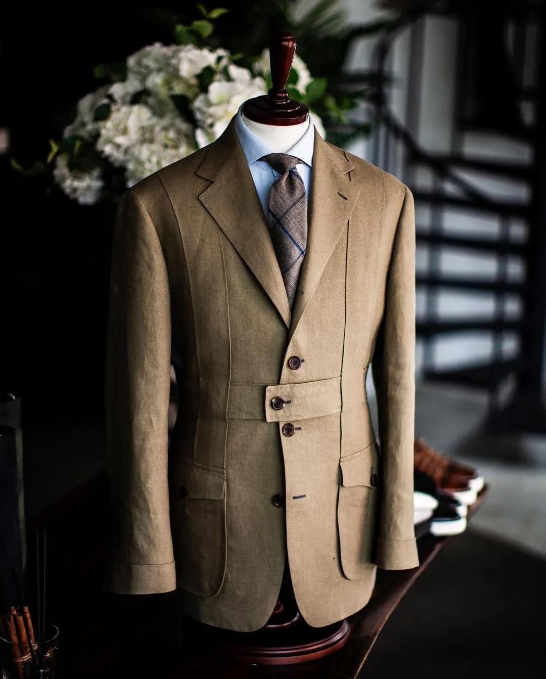  猎装|在都市场景如何玩猎装，才不会像个“猎人”？