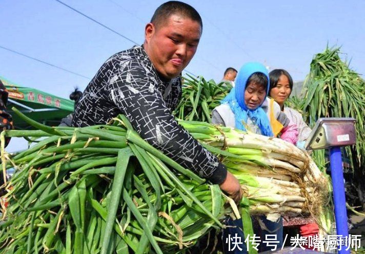 趁大葱便宜，1次买50斤，分享3个保存方法，半年不空不瘪，特新鲜