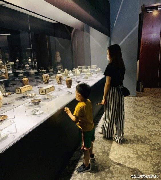 王刚评价马未都开博物馆“臭显摆”到了这程度就是终极水平了