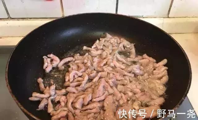 补钙|豆腐与它是绝配,经常吃补钙防骨质疏松,上桌后吃个精光汤都不剩