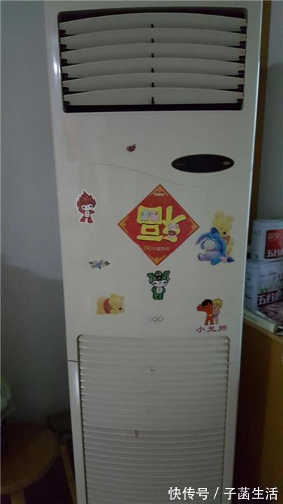 空房间|为什么孩子会指着空房间说“有人”?不是迷信,父母最好能知道