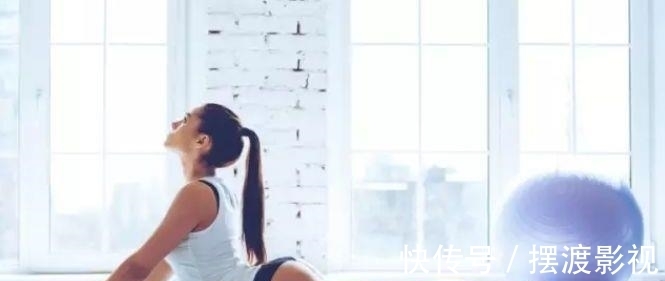 瑜伽|瑜伽眼镜蛇式,需要你慢慢体会!