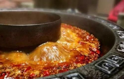 汁草|加速胃部病变的5种食物,若一个都不爱吃,胃癌也会离你更远