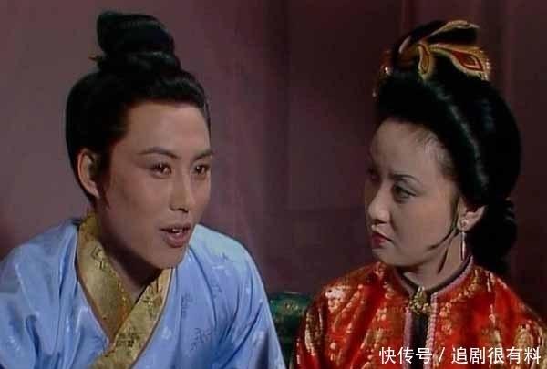 秋桐为何能夺得贾琏独宠?超过凤平尤三人之和?看看贾琏怎么说