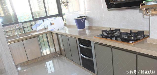 朋友|在客厅砌了半堵墙,亲戚朋友没一个支持的,如今装完全闭嘴了!