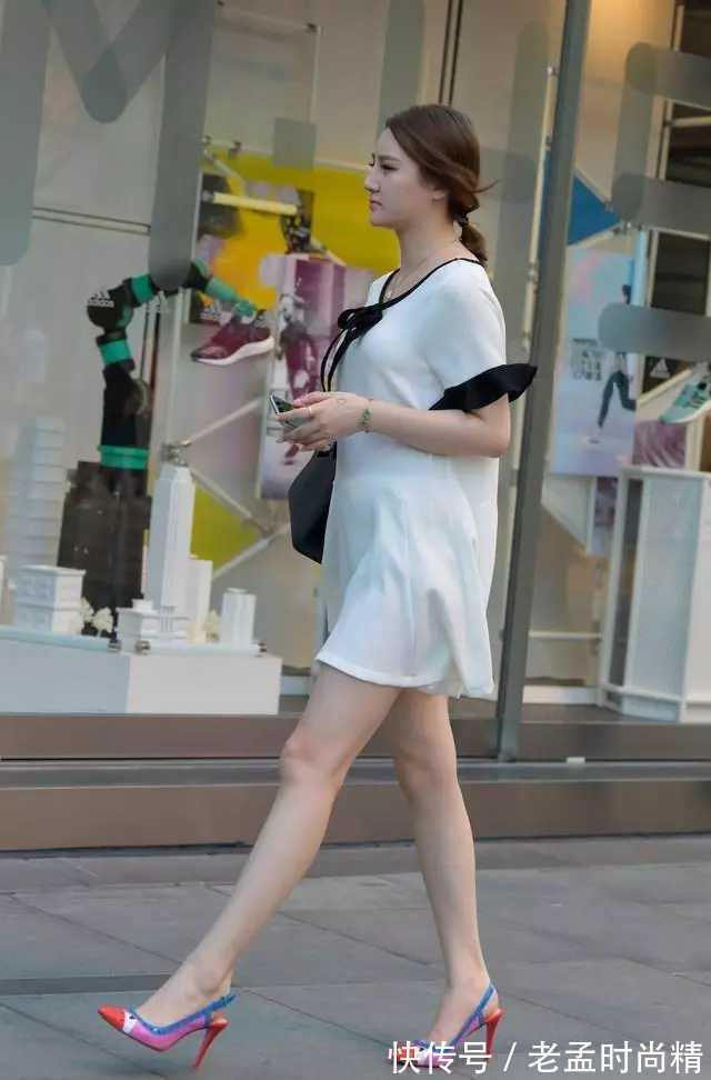 混血美女|你见过彩色高跟鞋吗?这位混血美女穿上真的美得无法形容