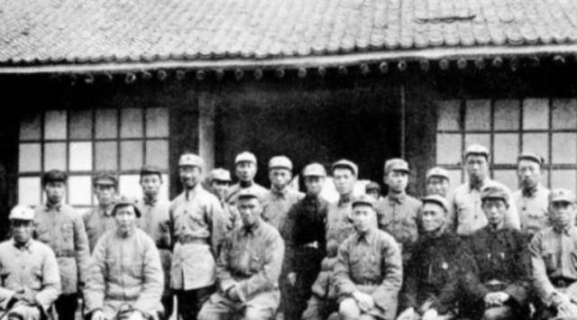 军衔|他是井冈山会师的第一功臣，为何没有被授予军衔