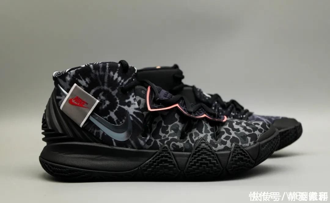 欧文s2|一双鞋上有十多款鞋的元素？欧文S2是历代签名鞋的浓缩？